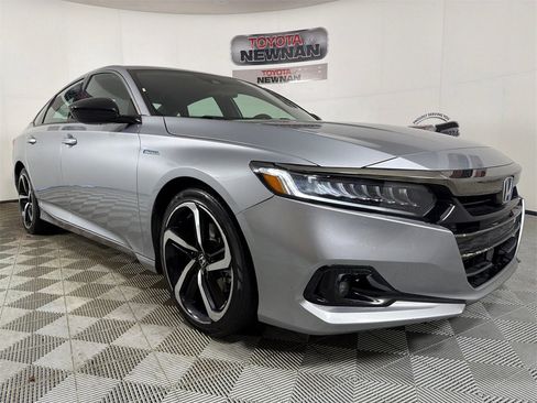 Used 2022 Honda Accord Sport image 1