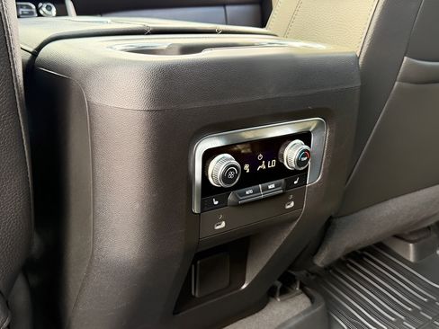 Used 2021 GMC Yukon Denali AWD/4WD image 20
