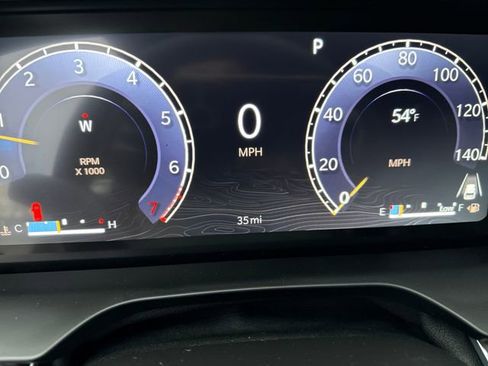 New 2025 Jeep Grand Cherokee Altitude image 20