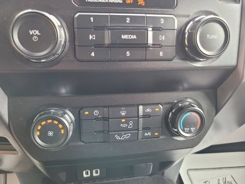 Used 2019 Ford F150 XLT w/ XTR Package AWD/4WD image 32