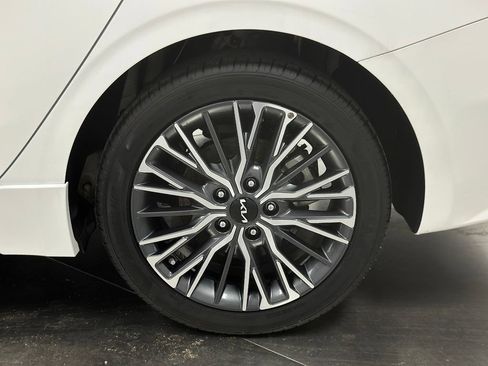 Used 2024 Kia Forte GT-Line FWD image 24