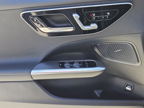 Certified 2025 Mercedes-Benz C 300 Sedan image 23