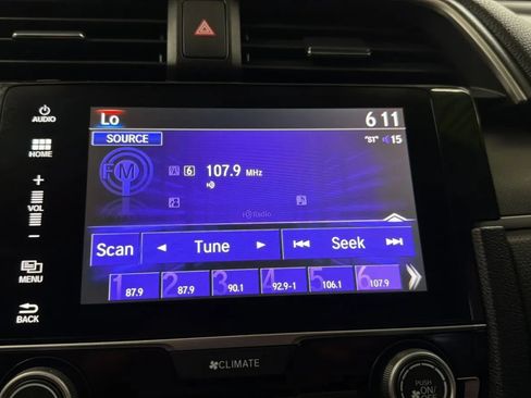 Used 2018 Honda Civic EX image 13