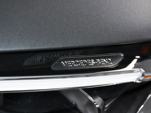 Used 2023 Mercedes-Benz GLC 300 4MATIC Coupe image 78