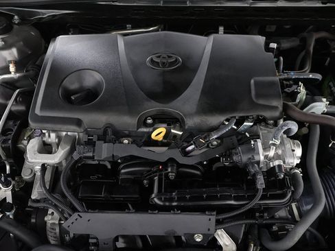 Used 2023 Toyota Camry LE image 16