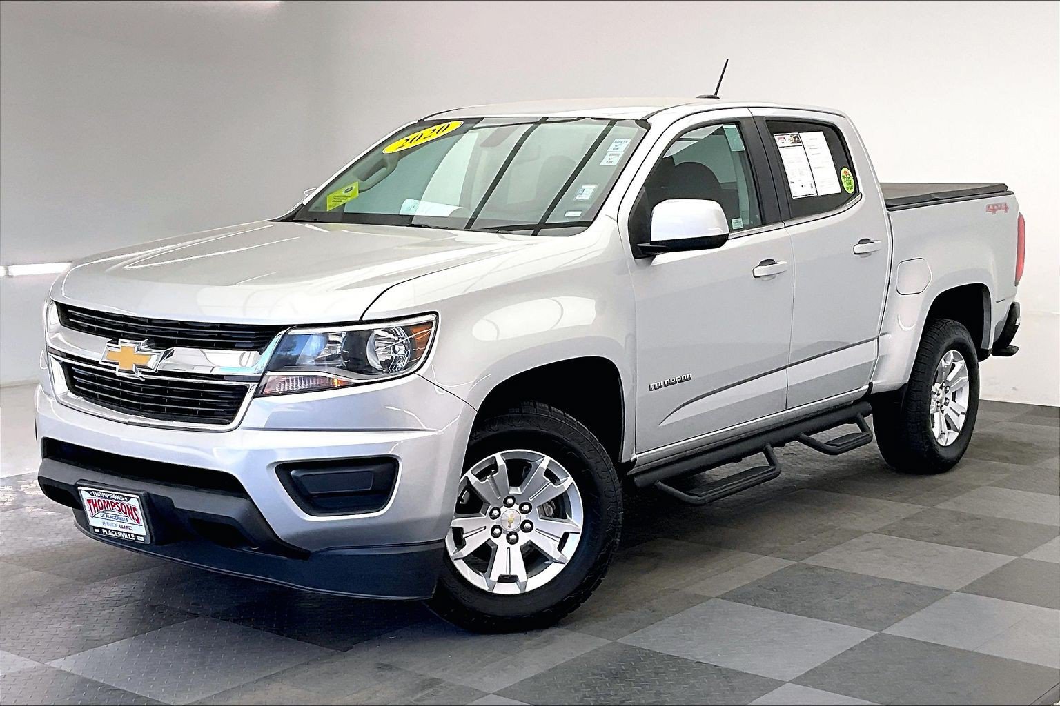 Used 2020 Chevrolet Colorado LT AWD/4WD image 12