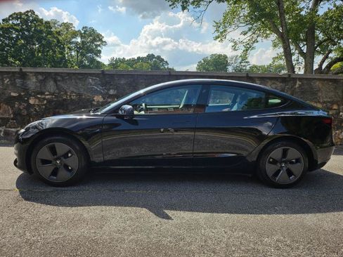 Used 2023 Tesla Model 3 Standard Range RWD image 7