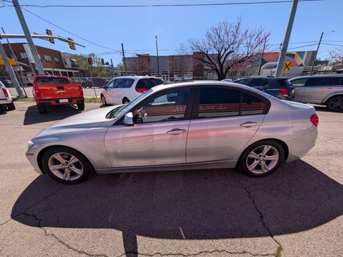 Used 2013 BMW 328i Sedan RWD image 9