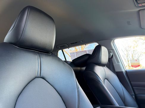 Certified 2025 Toyota Grand Highlander AWD image 18