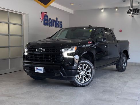 Certified 2023 Chevrolet Silverado 1500 RST w/ Z71 Off-Road Package image 2