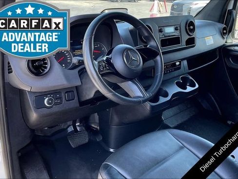 Used 2025 Mercedes-Benz Sprinter 2500 image 13