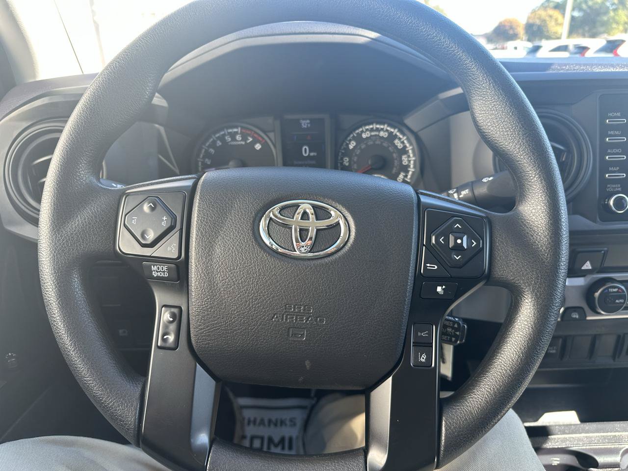 Used 2022 Toyota Tacoma SR AWD/4WD image 8