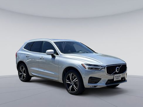 Used 2018 Volvo XC60 T6 R-Design w/ Convenience Package AWD/4WD image 2