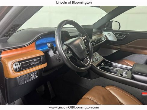Used 2020 Lincoln Aviator Reserve w/ Equipment Group 202A AWD/4WD image 32