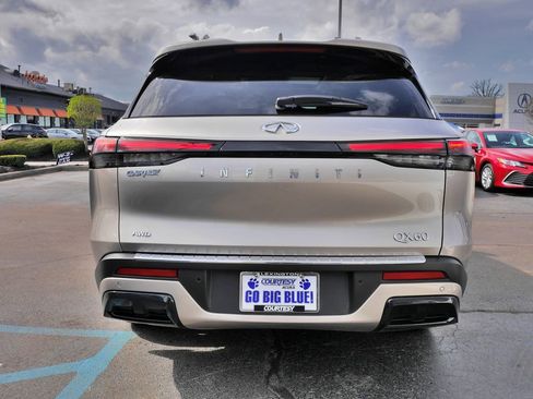 Used 2024 INFINITI QX60 Luxe w/ Vision Package image 6