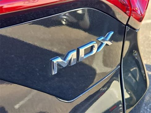 Certified 2022 Acura MDX SH-AWD w/ Technology Package image 13