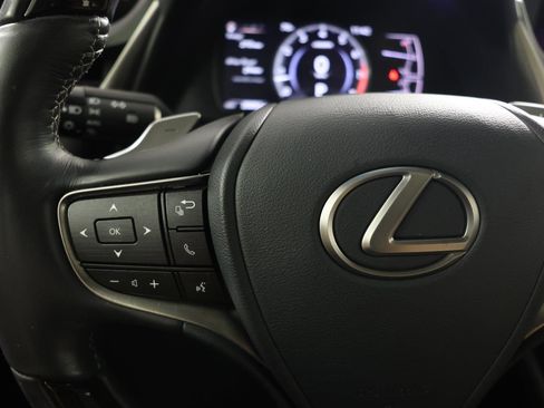 Used 2019 Lexus ES 350 w/ Premium Package image 20