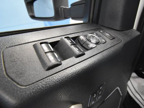 Used 2022 Ford F350 Lariat w/ Lariat Ultimate Package AWD/4WD image 6