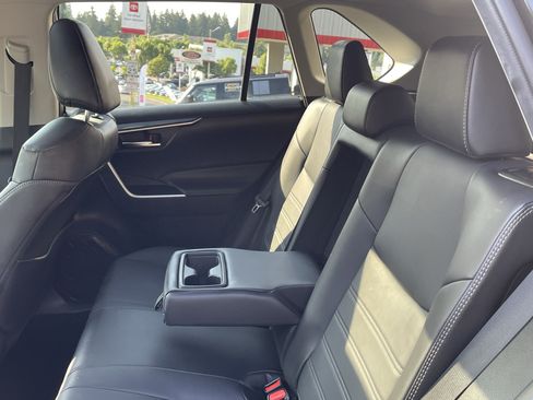 Certified 2022 Toyota RAV4 XLE Premium AWD/4WD image 13