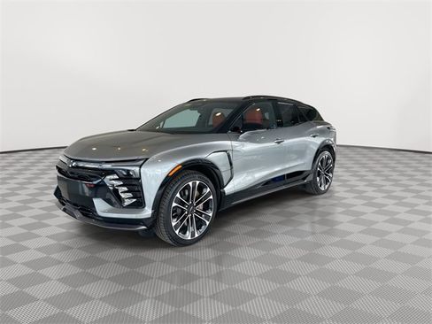 Used 2025 Chevrolet Blazer EV SS image 5