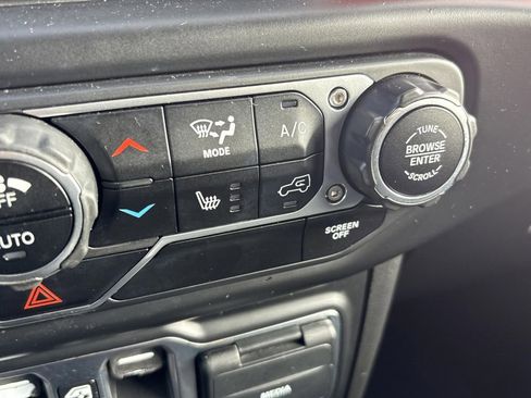 Used 2021 Jeep Wrangler Unlimited Rubicon image 7