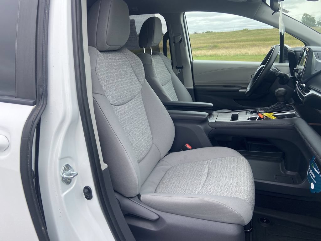 Used 2021 Toyota Sienna LE FWD image 27