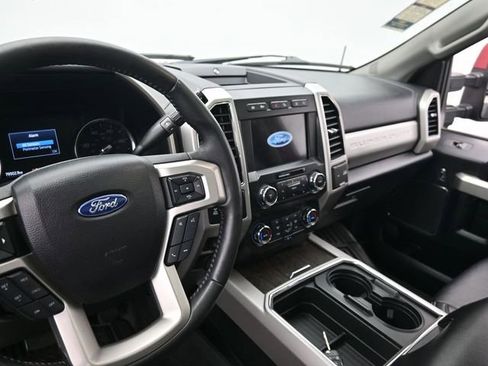 Used 2021 Ford F350 Lariat w/ Tremor Off-Road Package image 25