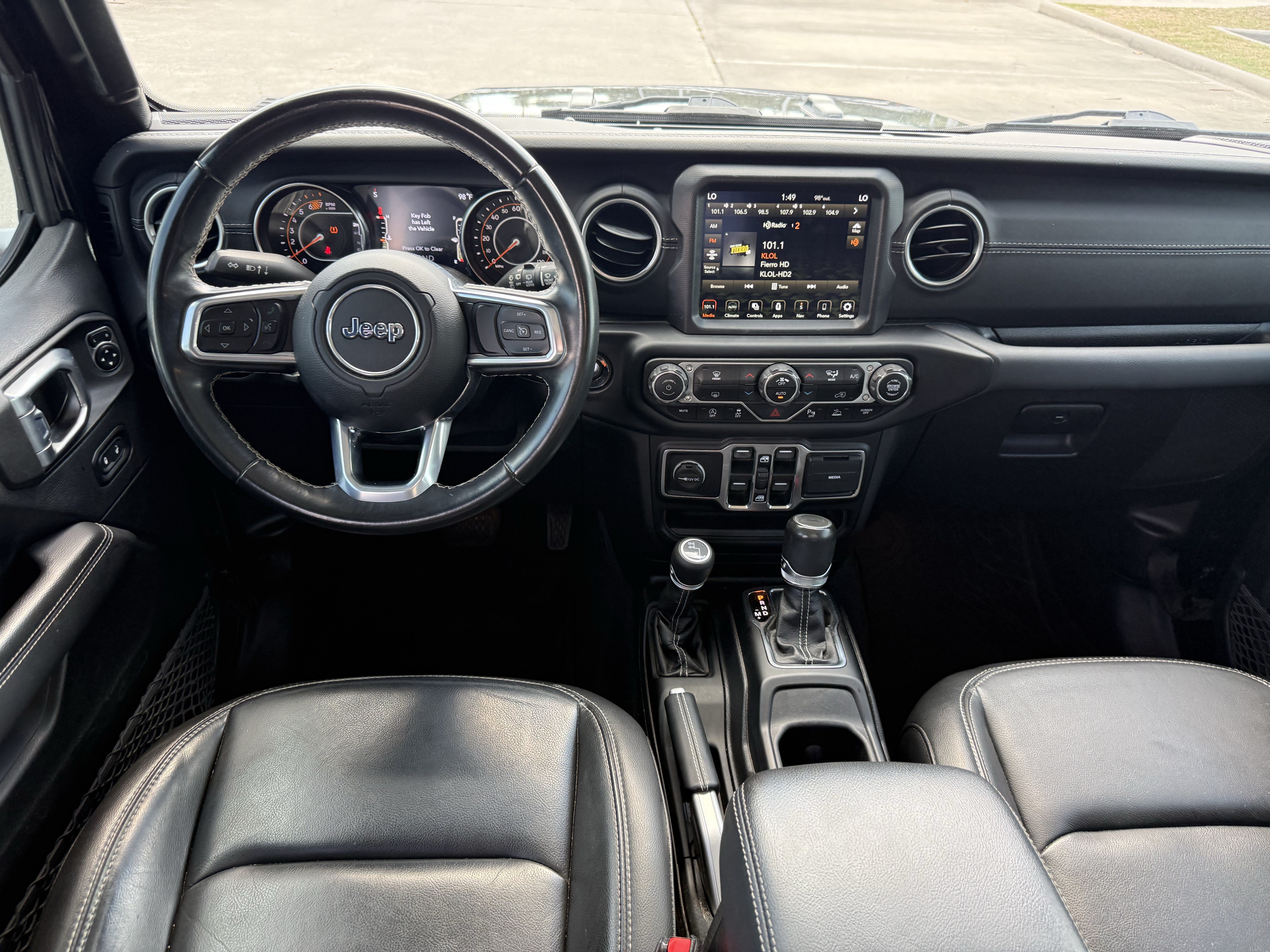 Used 2021 Jeep Wrangler Unlimited Sahara AWD/4WD image 14