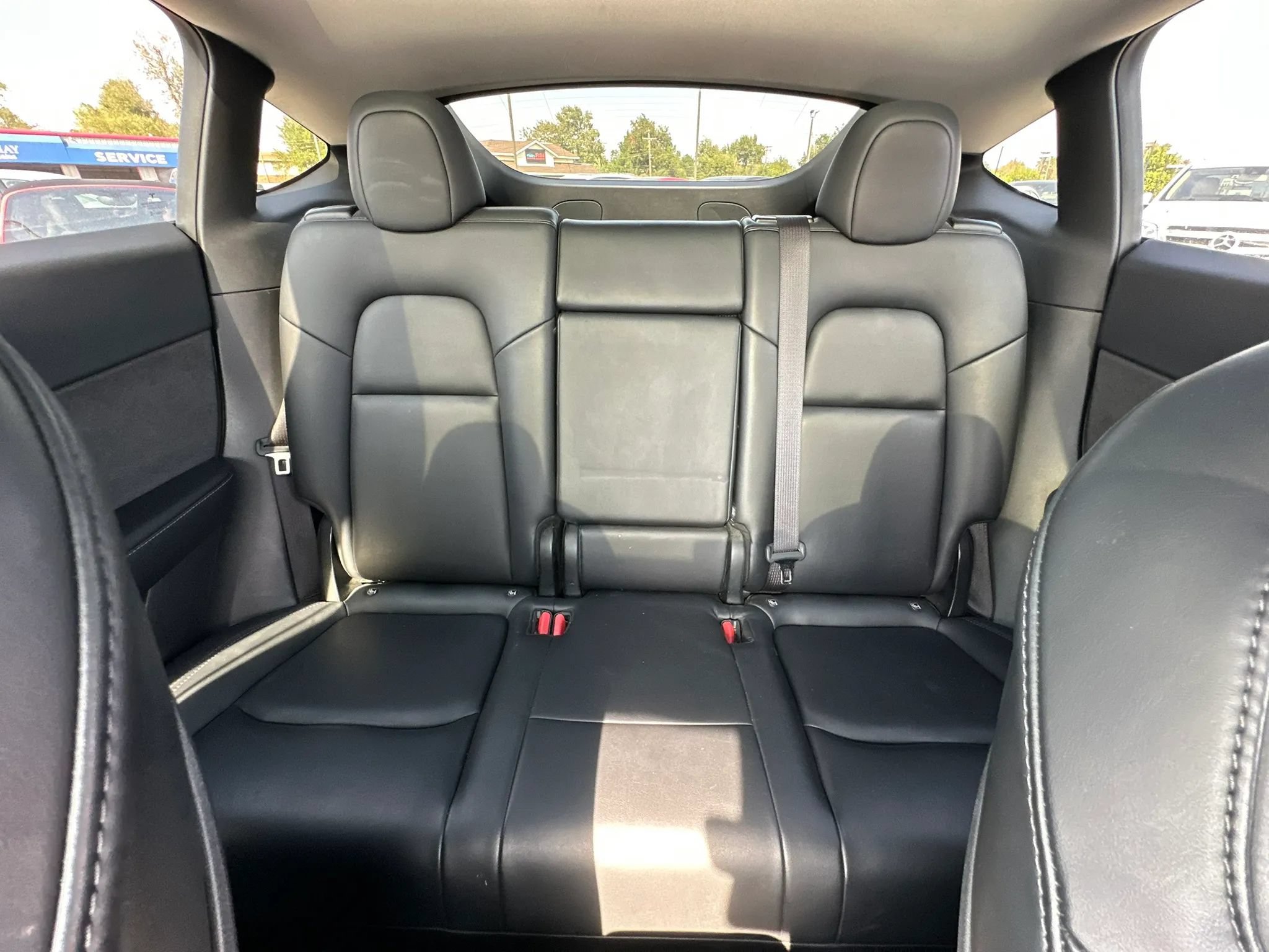 Used 2021 Tesla Model Y 2WD image 17