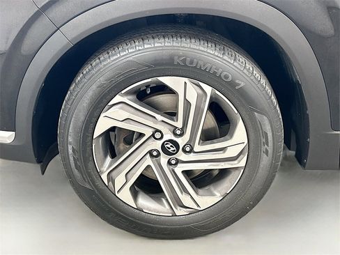 Used 2023 Hyundai Santa Fe SEL w/ Premium Package image 31