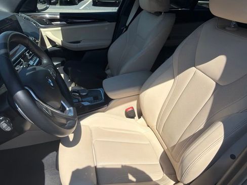 Used 2022 BMW X3 xDrive30i w/ Premium Package 2 AWD/4WD image 3