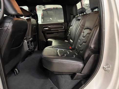 Used 2022 RAM 2500 Big Horn w/ Level C Equiment Group image 38