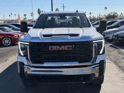 Used 2024 GMC Sierra 2500 Pro image 16