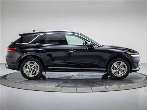 New 2026 Genesis GV70 2.5T Advanced AWD/4WD image 6
