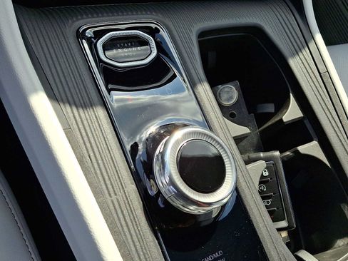 New 2026 Jeep Cherokee Limited AWD/4WD image 10
