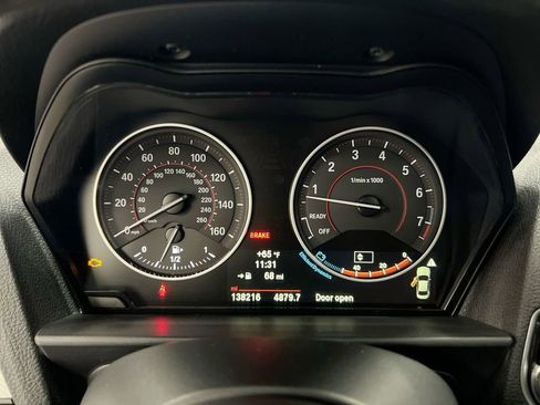 Used 2016 BMW M235i Coupe image 12