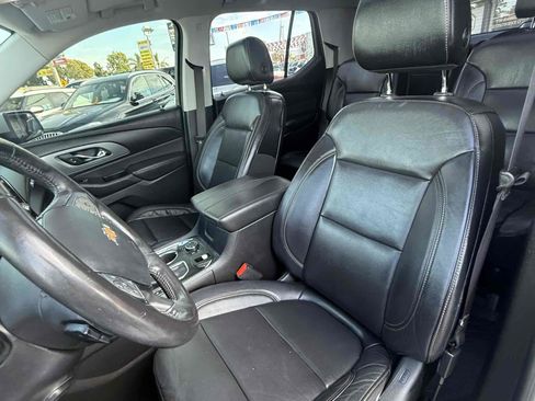Used 2018 Chevrolet Traverse Premier image 18