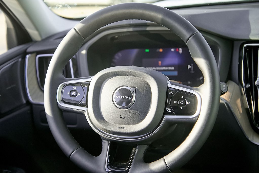New 2026 Volvo XC60 B5 Plus w/ Climate Package AWD/4WD image 26