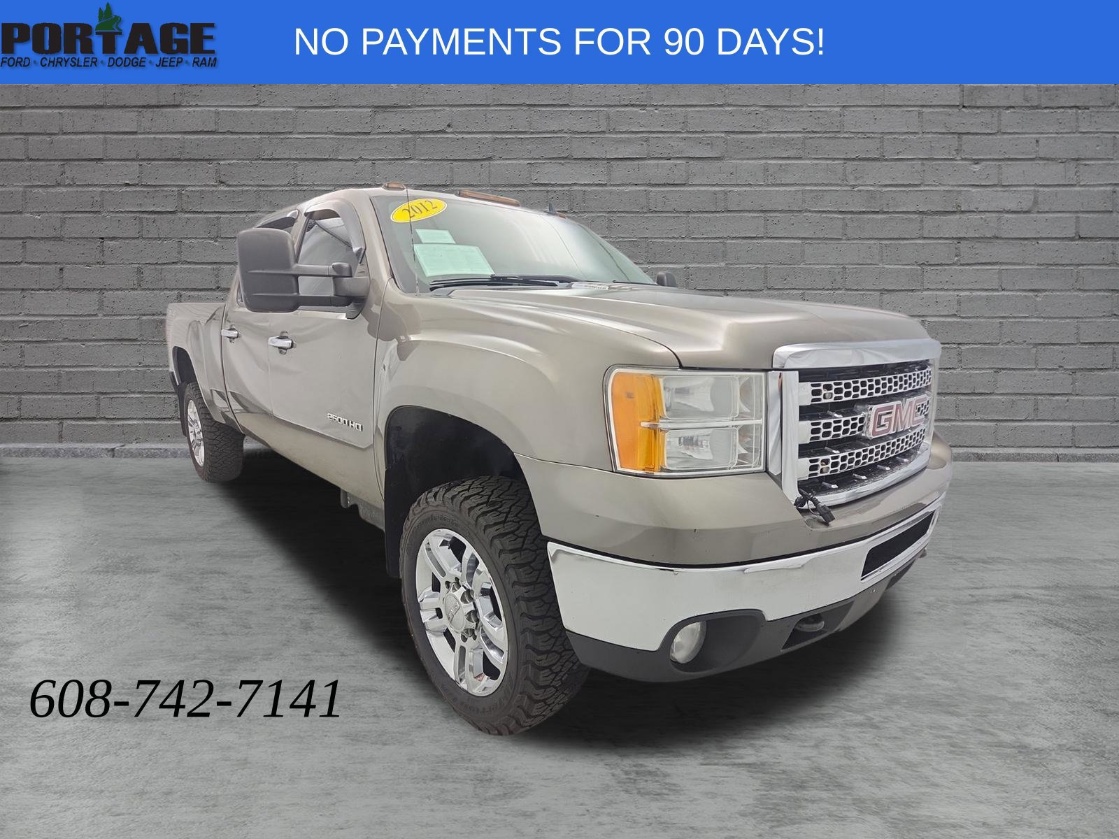 Used 2012 GMC Sierra 2500 SLE w/ SLE Preferred Package AWD/4WD image 1