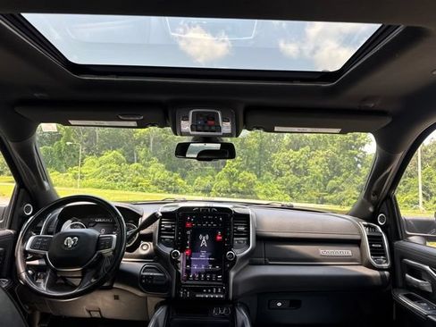 Used 2020 RAM 2500 Laramie AWD/4WD image 13