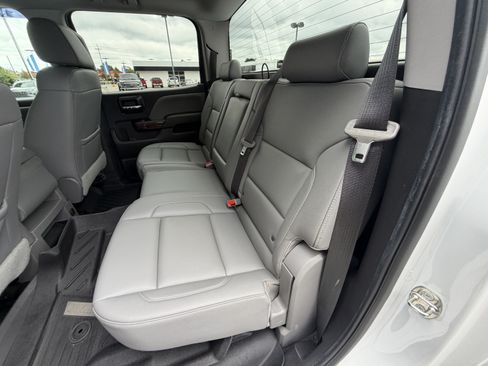 Used 2018 GMC Sierra 1500 SLT w/ SLT Premium Package AWD/4WD image 15