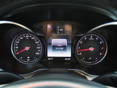 Used 2018 Mercedes-Benz C 300 4MATIC Sedan image 41