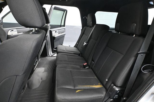 Used 2017 Ford Expedition XLT AWD/4WD image 31