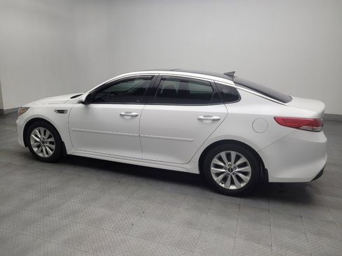 Used 2016 Kia Optima EX w/ Premium Package image 3