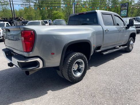 Used 2024 Chevrolet Silverado 3500 LT w/ Convenience Package AWD/4WD image 7