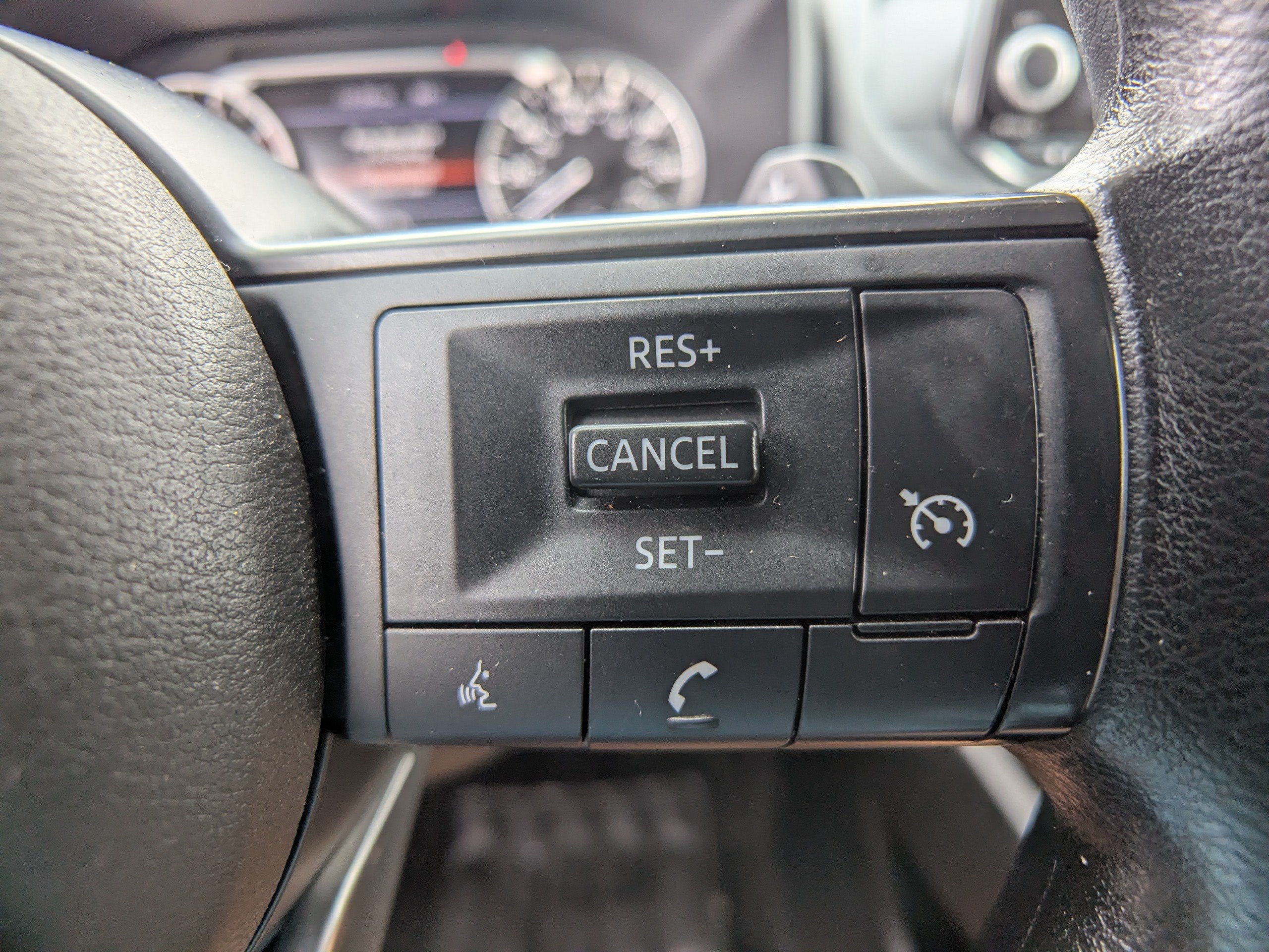 Used 2023 Nissan Rogue S FWD image 24