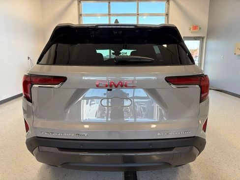 New 2027 GMC Terrain Elevation w/ Technology Package II AWD/4WD image 13