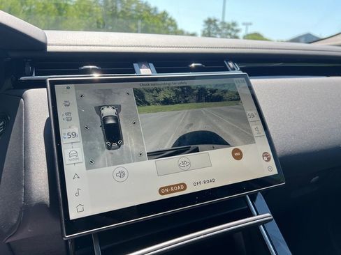 New 2026 Land Rover Range Rover Velar Dynamic SE image 19