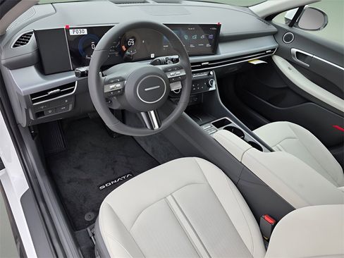 New 2026 Hyundai Sonata SEL image 14