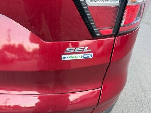 Used 2018 Ford Escape SEL AWD/4WD image 6